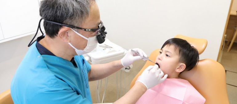 いつの間にか子供の歯が黒くなっている…もしかして虫歯！？
